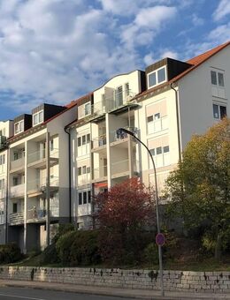 Bayreuth-Altstadt! Schöne und geräumige 3-Zimmer-Whg. mit sonnigem Balkon - kurzfristig frei! - Bayreuth