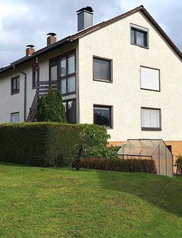 Zweifamilienhaus mit schönem Garten! - Ebersdorf (Coburg)