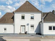 Ideal für Familien! Einfamilienhaus mit großem Garten, Terrasse und Garage in Wickede - Wickede (Ruhr)