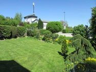 Boppard-Buchholz: Zweifamilienhaus mit Doppelgarage und großem Grundstück - Boppard