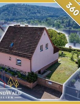 Ruhig wohnen mit schönem Weitblick -EFH mit Garten in Fischbach bei Dahn - Fischbach (Dahn)