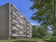 3-Zimmer-Wohnung in Dinslaken Lohberg mit Balkon, neuem Laminat Wandtapeten - Dinslaken