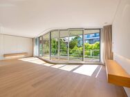 Exklusive 4-Zimmer-Wohnung mit Holzrausch-Maßeinbauten und sonniger Westterrasse - München