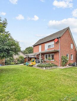 Rheine-Eschendorf: Sehr schönes, modernisiertes Einfamilienhaus mit großem Garten in Toplage - Rheine