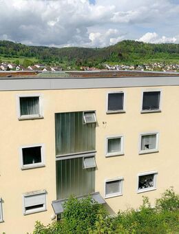 Praktische 2-Zimmer-Wohnung mit Garage + Stellplatz - Rohrdorf (Baden-Württemberg)