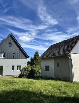 MODERNES, SANIERTES EINFAMILIENHAUS MIT SCHEUNE - PERFEKT EINGEBETTET IN DER NATUR! Einfamilienhaus - Waldbröl