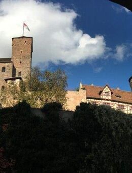 4 ZIMMERWOHNUNG - 2 Balkone - UNTERHALB DER BURG - TAGESLICHTBAD - KEINE WG MÖGLICH - Nürnberg