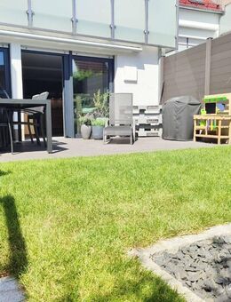Moderne 3-Zimmer Gartenwohnung mit Tiefgarage & Top-Ausstattung - Hersbruck