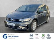 VW Touran, 2.0 TDI Highline R-line, Jahr 2017 - Haselünne