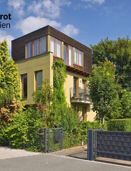 Altglienicke: Moderne Eleganz: Ihre stilvolle Doppelhaushälfte im Townhouse-Stil mit Staffelgeschoss - Berlin