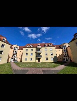Schöne 2 Zimmer Wohnung + Tiefgaragenstellplatz nin TOP Lage in Bielefeld / Kapitalanlage - Bielefeld