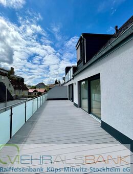 Obergeschosswohnung 2-Zimmer-Wohnung mit umlaufendem Balkon - Bayreuth