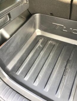 Hyundai Tucson, NX4, Kofferraumwanne neuwertig, top Zustand - Bovenau