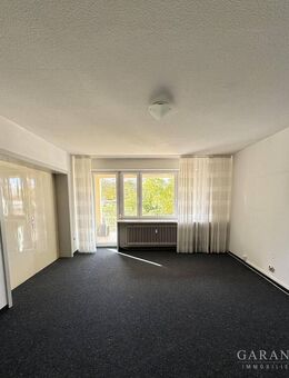 Große 4 Zimmer-Wohnung mit Balkon in perfekter Innenstadtlage - Stuttgart