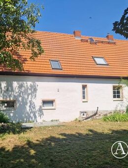 Modernisiertes Einfamilienhaus auf großem Grundstück in Ortsrandlage - Zeschdorf