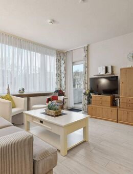 Hübsche möblierte 2 Zimmer Ferienwohnung mit Balkon und PKW Stellplatz - Sylt