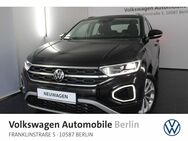 VW T-Roc, 1.5 l TSI Style 110kW (150PS), Jahr 2022 - Berlin