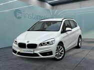 BMW 225 Active Tourer, iPerformance Advantage, Jahr 2017 - München