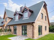 3 exklusive Häuser mit je 1 Ferien- und 1 Dauerwohnung in zentraler Insellage - Sylt