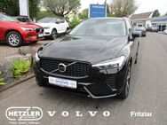 Volvo XC60, Plus Dark Recharge Plug-In Hybrid AWD T8 Twin Engine EU6e digitales, Jahr 2024 - Kassel