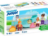 Playmobil® Reisebus (71682), JUNIOR Konstruktions-Spielset, (9 St), Made in Europe