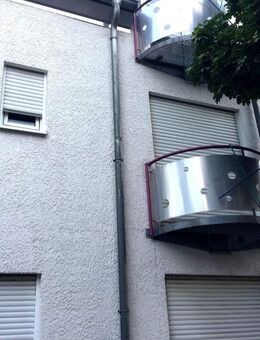 Schöne 2 Zimmer, Küche, Bad, 2 Balkons in Kaiserslautern City - Kaiserslautern