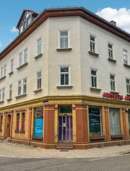 Investmentobjekt im Herzen von Arnstadt: Vielseitiges Mehrfamilienhaus zur Entwicklung - Arnstadt