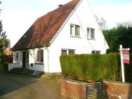 25355 Barmstedt Einfamilienhaus mit Garten , mitten in der Stadt und doch ruhig gelegen ! - Barmstedt