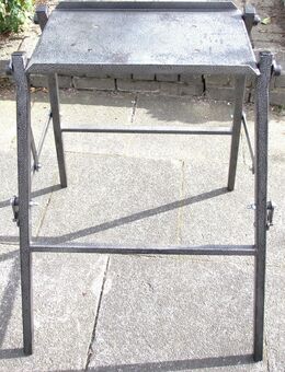 Hufschmiedeofen -Tisch klappbar, verzinkt, super stabil, rostfrei - Geilenkirchen