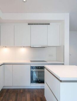 MAIER - Luxuriöse 5-Zimmer-WHG mit 3 Balkone, Loggia, Sauna und Klima - WHG 4 - Poing