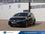 VW Polo, 1.0 TSI R-Line IQ LIGHT A, Jahr 2023 - Rostock