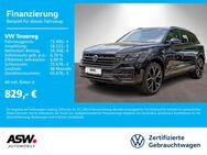 VW Touareg, 3.0 TDI R-Line, Jahr 2022 - Neckarsulm