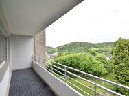 Familien aufgepasst! Renovierte 4-Zi-Whg mit Balkon in Langenberg - Velbert