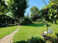 Wohnen und Arbeiten - großes Anwesen mit herrlichem Garten - Burghausen