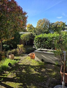 ***Eckgrundstück!, geräumiges Haus in guter Wohnlage sucht neuen Eigentümer!*** - Ludwigshafen (Rhein)