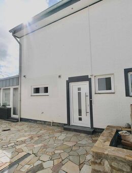 Sonnige 3-Zimmer-Wohnung mit Terrasse - Ihr neues Wohlfühlzuhause! - Kaarst