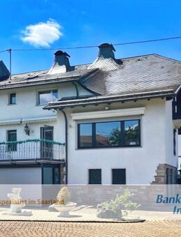 Großzügiges Einfamilienhaus mit Charme und parkähnlichem Garten uin Wiebelskirchen - Neunkirchen (Saarland)