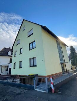Solides Mehrfamilienhaus mit Ausbaupotenzial in Mannheim-Seckenheim - Mannheim