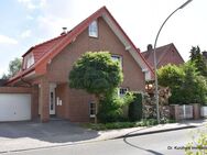Ansprechendes Ein-/Zweifamilienhaus mit Wintergarten, Dachterrasse u. viel Platz, Dr. Kurzhals Immobilien GmbH, Tel. 02508/451, www. Dr-Kurzhals.de - Drensteinfurt