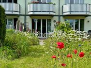 In Seenähe - ebenerdige 2,5-Zimmer-Wohnung mit idyllischem Garten. - Timmendorfer Strand