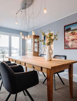 Von Privat: Großzügiges EFH mit ELW und Garage in Roßdorf / beste Wohnlage - Roßdorf (Hessen)