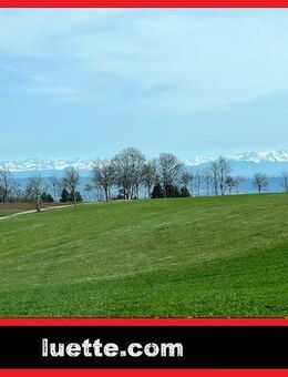 Sonnige 2 ½-Zi-ETW im "Dorf am Himmel" Höchenschwand, ebenerdiger Zugang, talseitig 3. Stock, grosser überdachter Son... - Höchenschwand