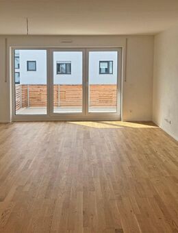 4-Zimmer-OG-Wohnung mit Lift und Blick ins Grüne - Stephanskirchen