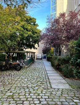 Voll vermietetes und gepflegtes Mehrfamilienhaus mit Tiefgarage in Berlin-Wedding - Berlin