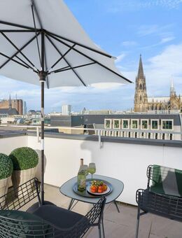 RIDA FLATS - Maisonette-Penthouse mit Domblick: Stilvoller Wohntraum im Herzen der Altstadt! - Köln
