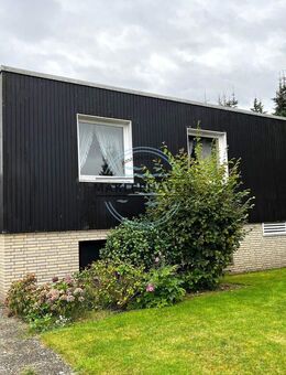 Architektenhaus mit Schwimmbad , Sauna und Garage in Zetel zu verkaufen. - Zetel