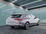 Mercedes CLA 180 Shooting Brake, Progresssive, Jahr 2023 - München