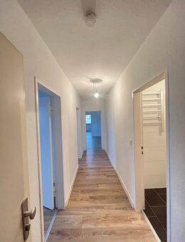 Bezahlbare 2,5-Zimmer-Wohnung mit Einbauküche - Flensburg