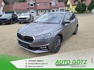 Skoda Fabia, Drive Vorb Ãber VZE Digi vo hi LichtAssist SpurAssist Connect Sunset 4xEFH Armlehne Metallic, Jahr 2022 - Beilngries