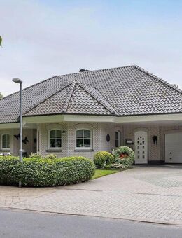 Semi-Bungalow auf einem großzügigen Grundstück - Nordhorn